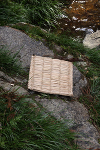 Gundri Water Grass Seat Cushion