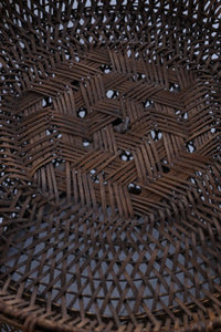 Tai・lue round table — Dark